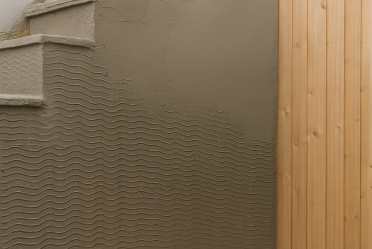 Professional scratch coat rendering service in UK